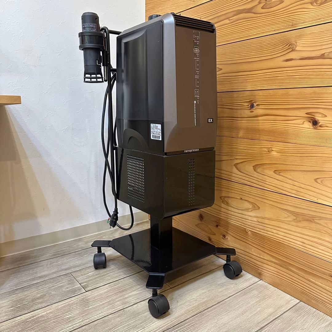 ナノプレッソEX タカラベルモント スチーマー　SD-302SBR