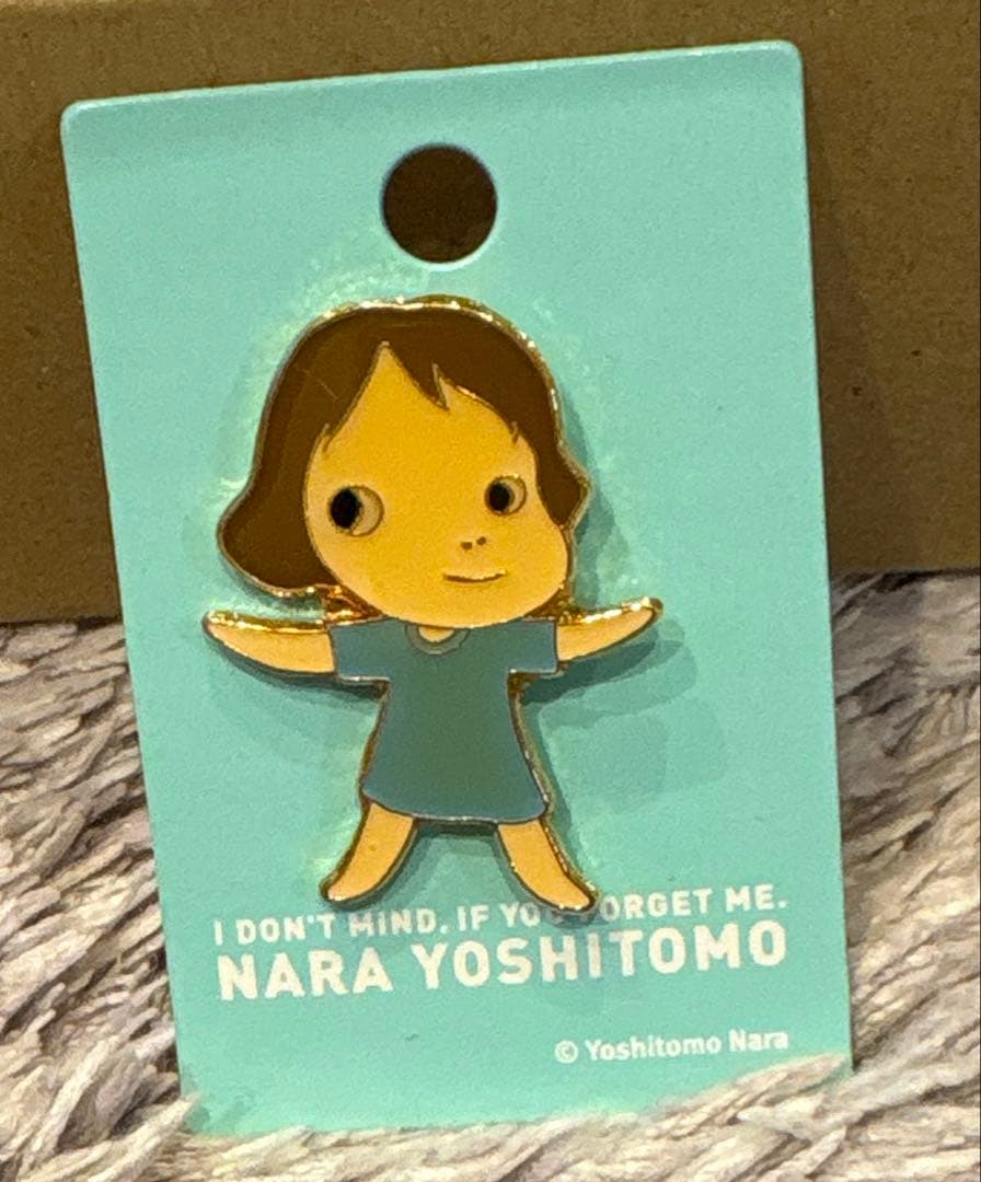 レア☆奈良美智 展覧会グッズ マグネット ピンバッジ 3点セット 入手困難