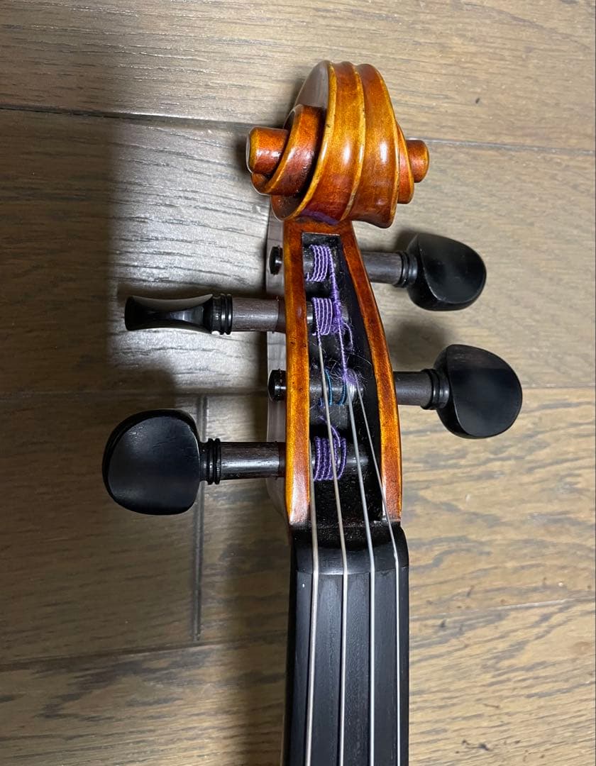 美しい虎杢の丁寧に作られたヴィオラ、15.5インチサイズです。