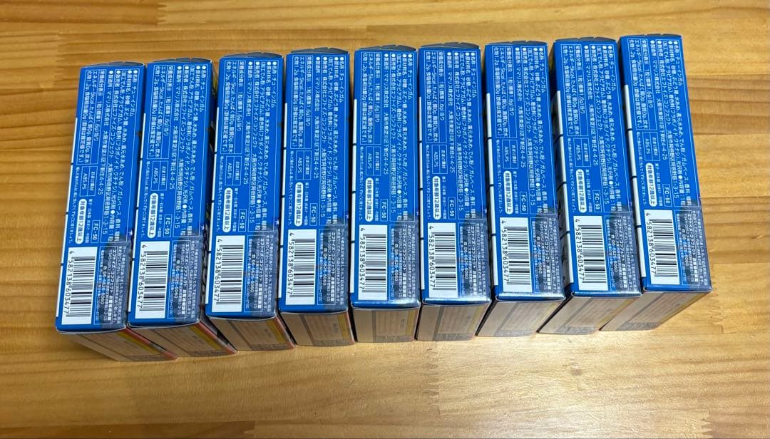 エフトイズ ウイングキットコレクションVS9 二式戦闘機 P-40N 9コセット