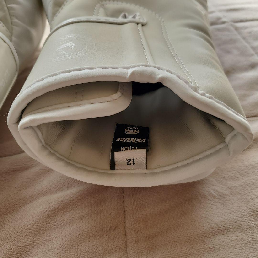 Venum ボクシンググローブ 12オンス