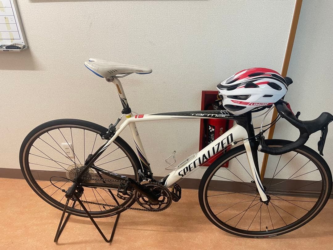SPECIALIZED Tarmac ロードバイク ヘルメット付き