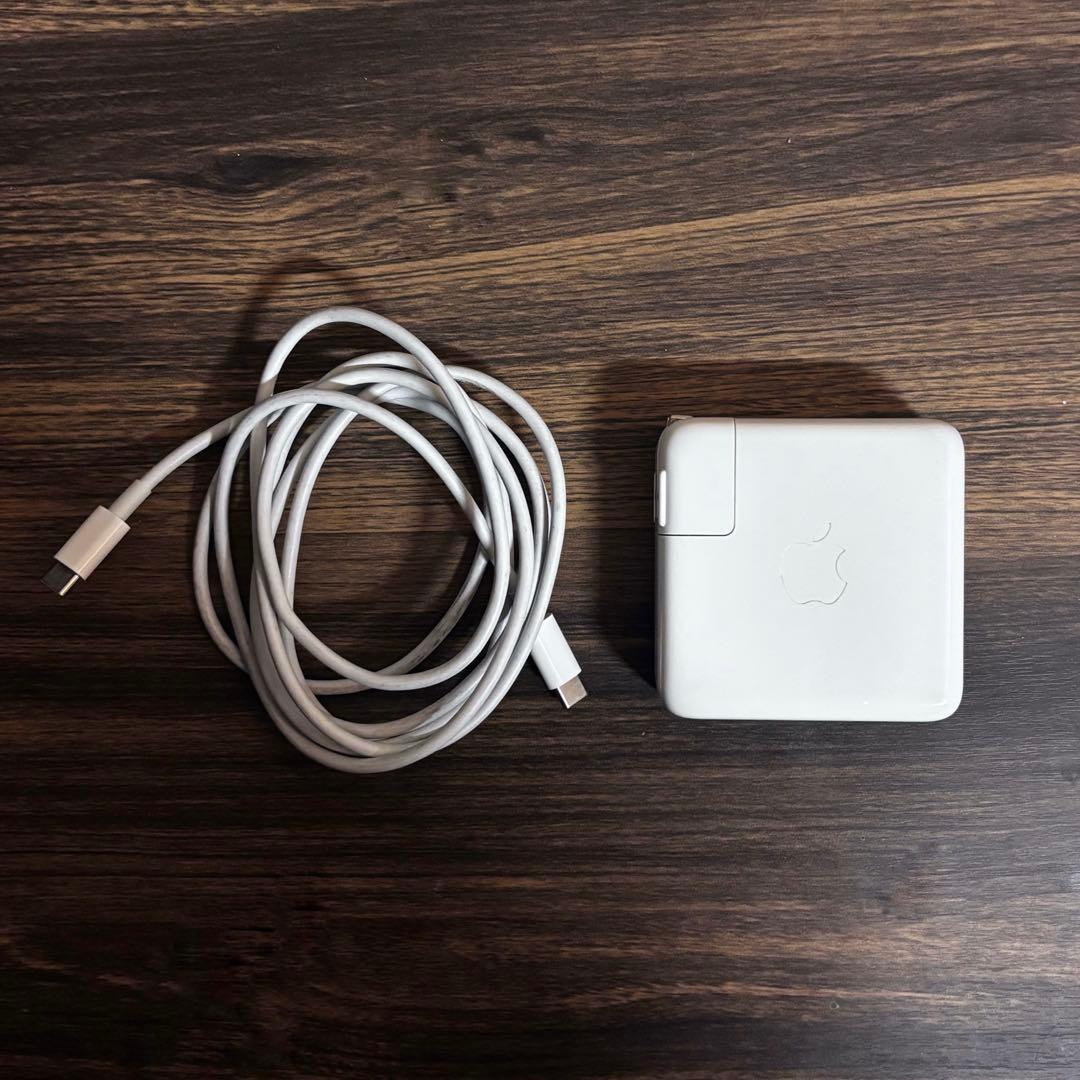 MacBook Pro 13 (2020/M1/512GB)シルバー 訳あり