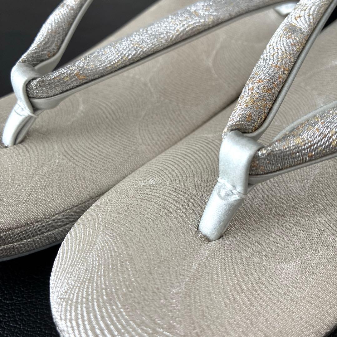 355草履バッグセット皮革製 礼装用 銀糸 金糸 シンプル 留袖 訪問着 着物