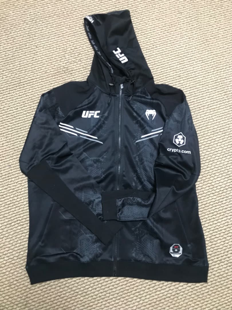 買*用様 UFC Venum フード付きウェアパーカージャケット