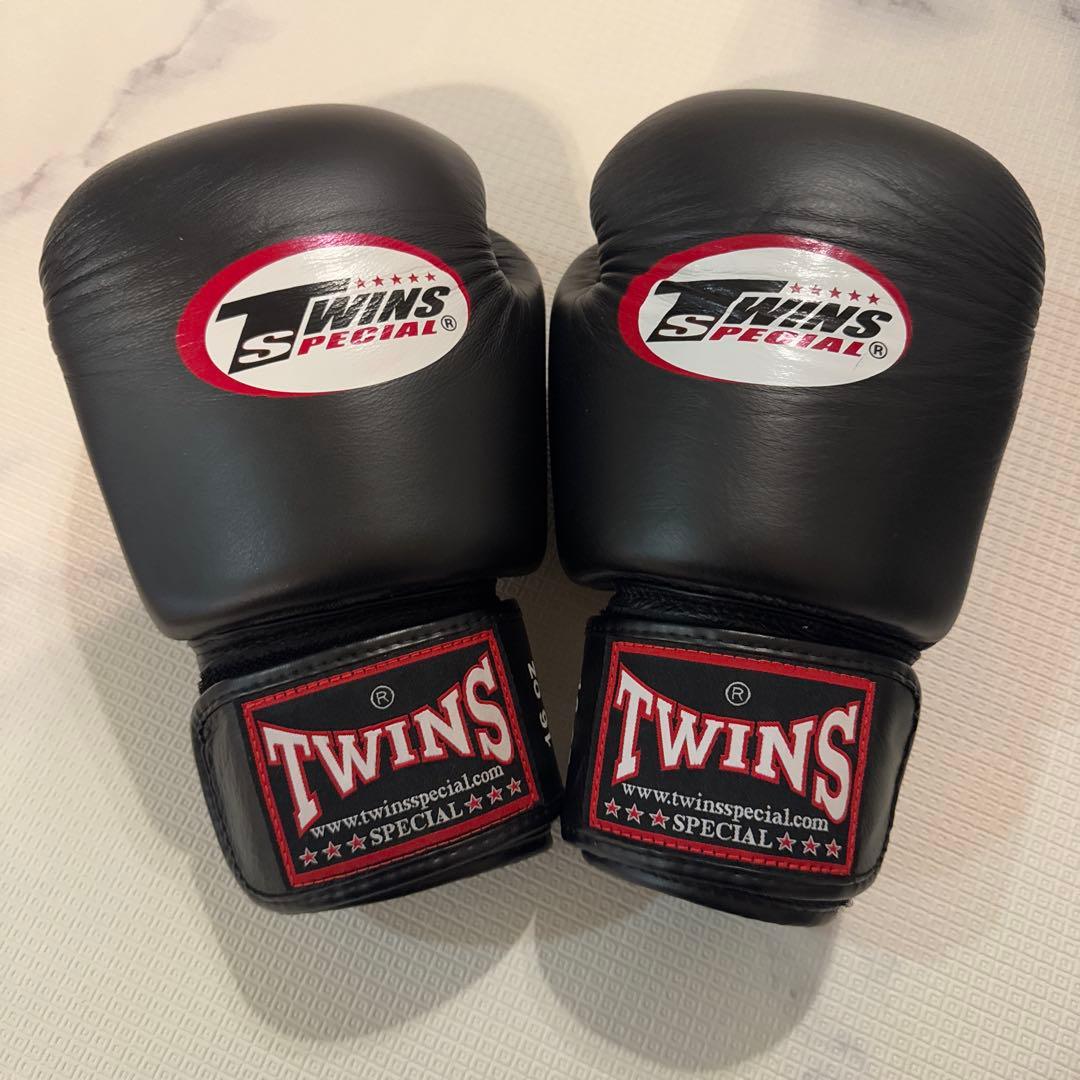 専用⭐︎TWINS SPECIAL ボクシンググローブ ブラック 16oz