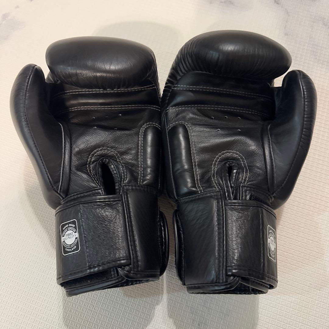 専用⭐︎TWINS SPECIAL ボクシンググローブ ブラック 16oz