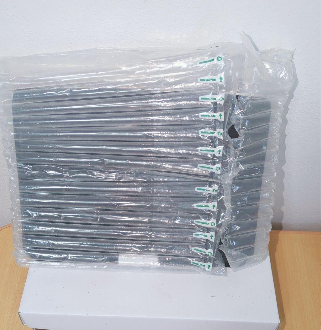 MAXWIN ポータブルブルーレイプレーヤー 10.1インチ液晶