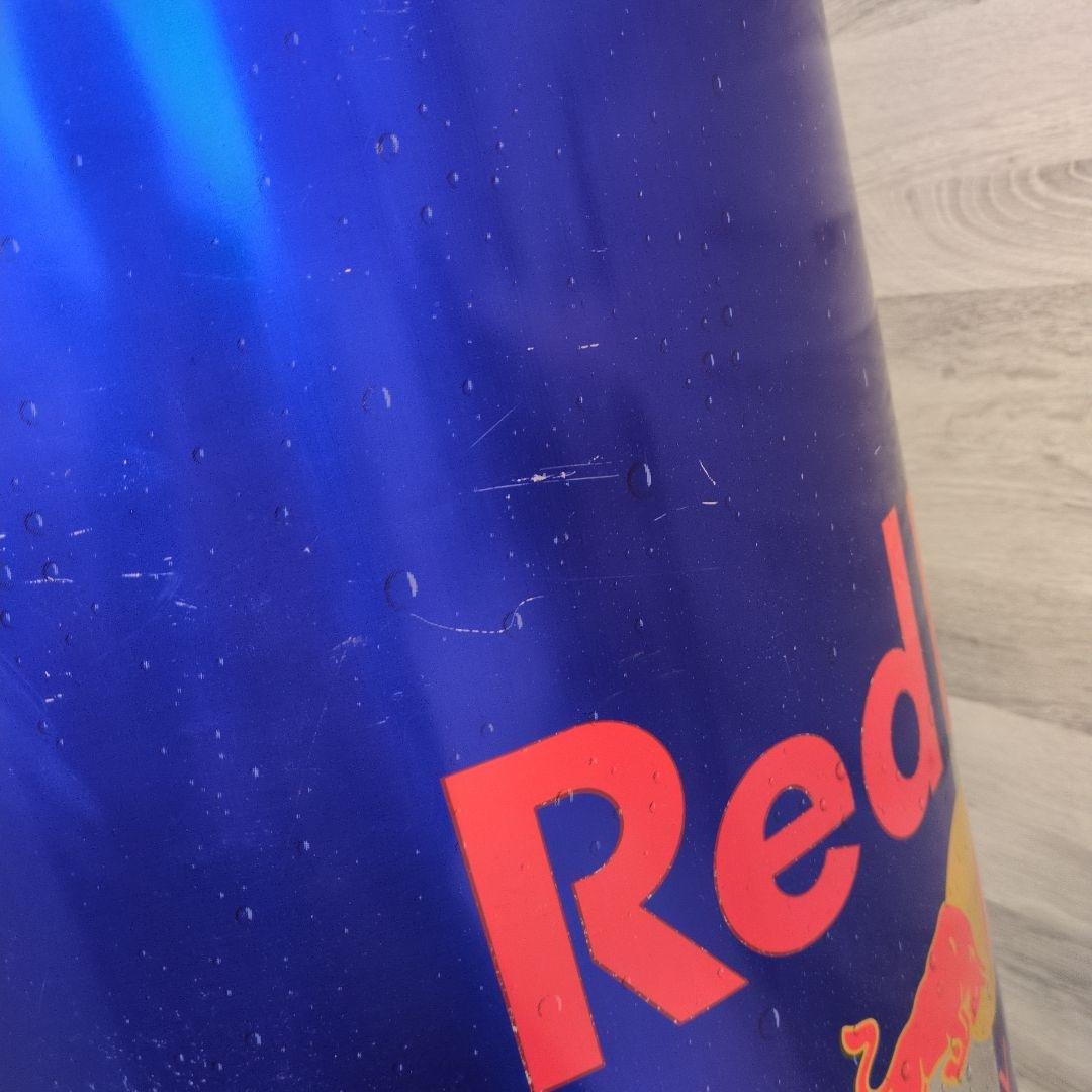 非売品 希少Red Bull 缶型 冷蔵庫キャスター付き