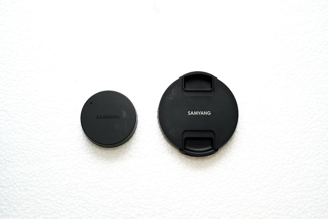 【フィルター付】SAMYANG AF 135mm F1.8 FE