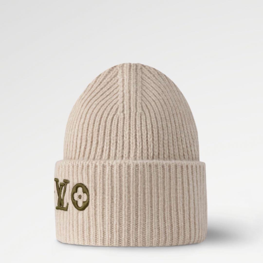 LOUIS VUITTON ベージュニット帽