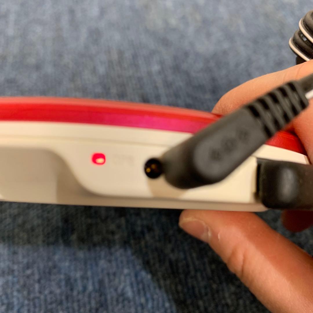 希少　SONYソニーCDウォークマン D-NE820 ピンク