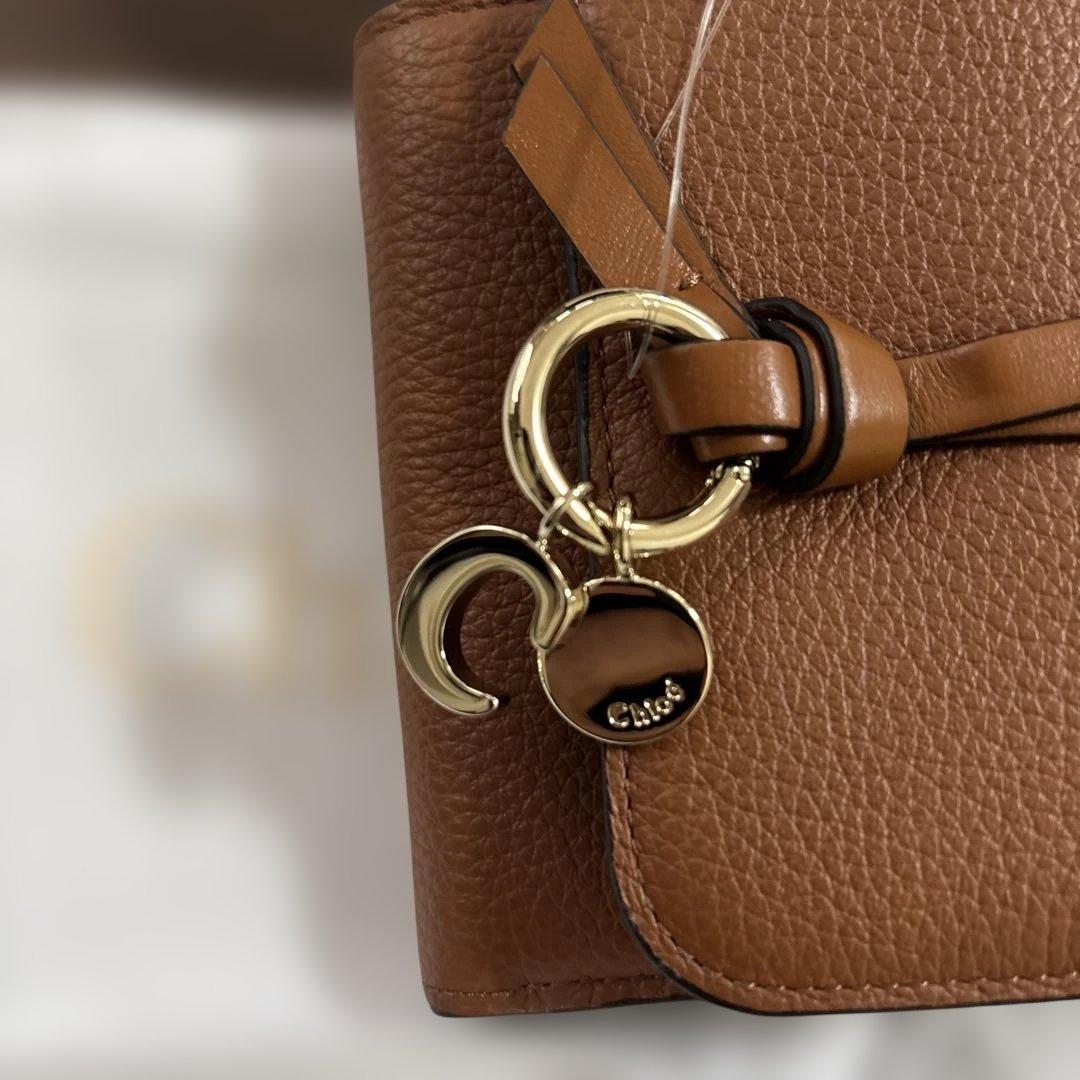 Chloé 小さな三つ折り財布 タン