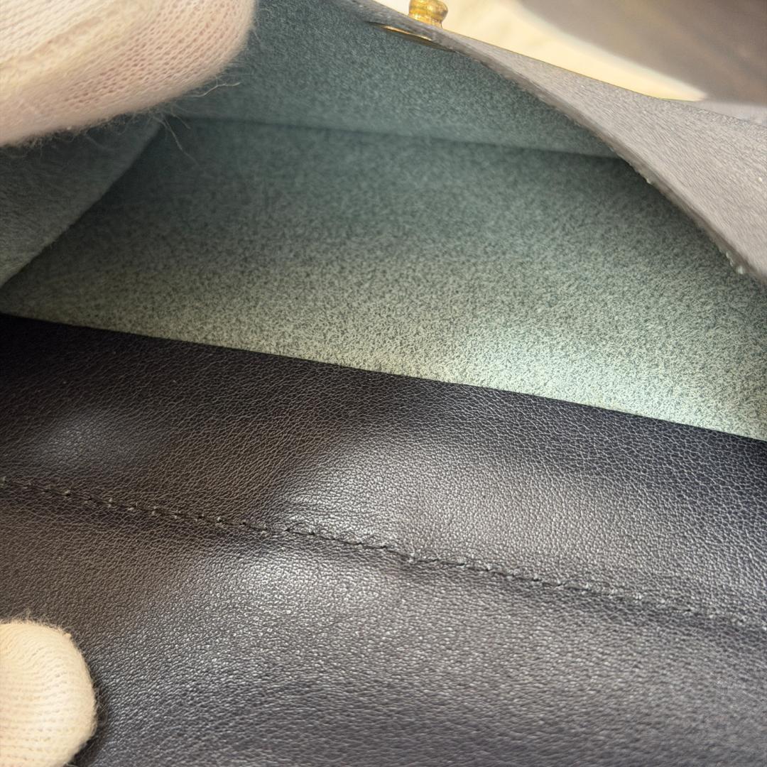 【新品未使用】イルビゾンテ 折り財布 ネイビー