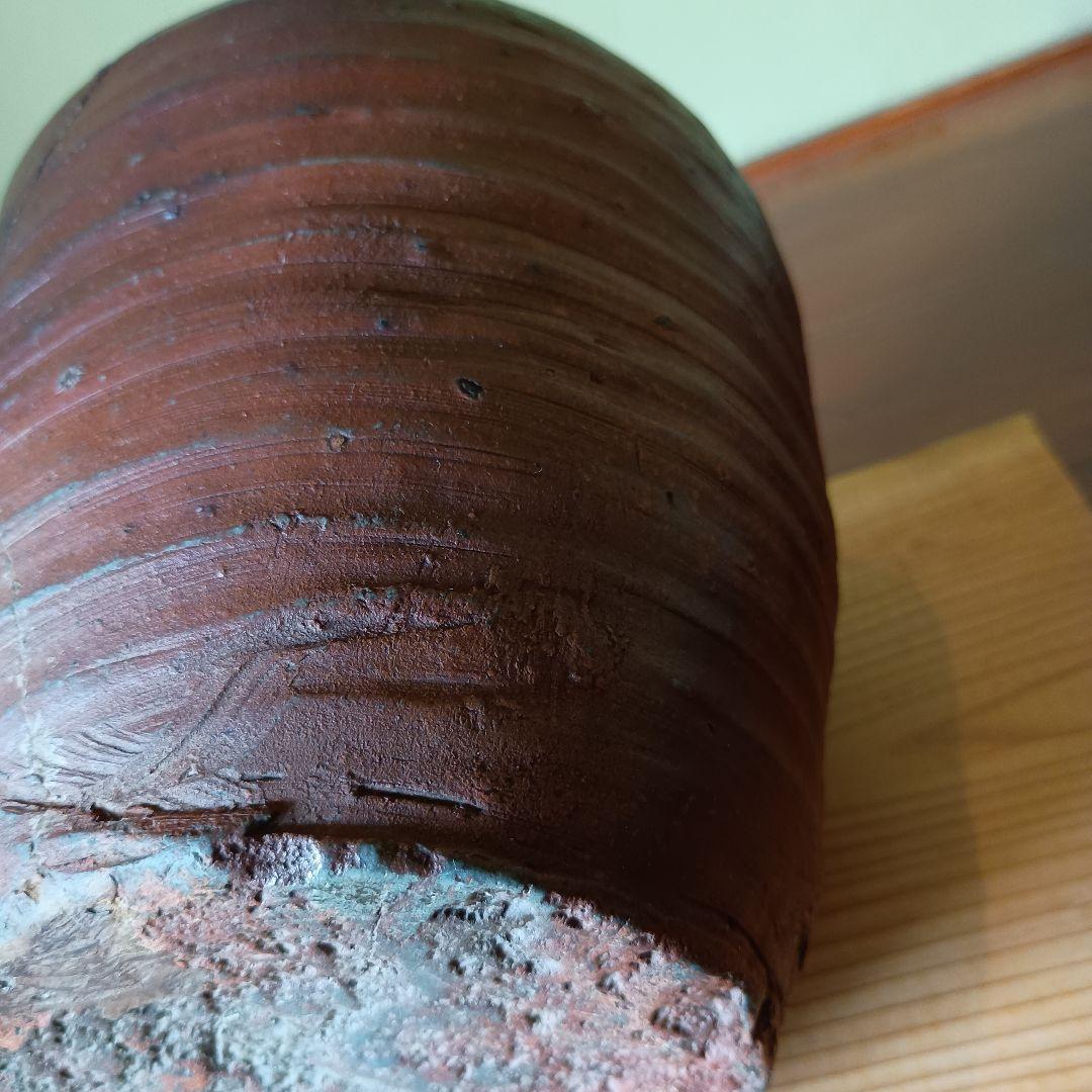 古備前 青胡麻窯変波状文壷　 窯印／　室町