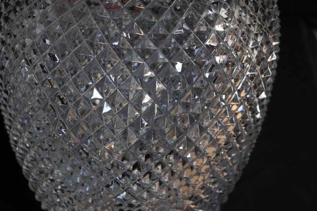 NGL クリスタル　カットガラス花瓶　送料込み251023