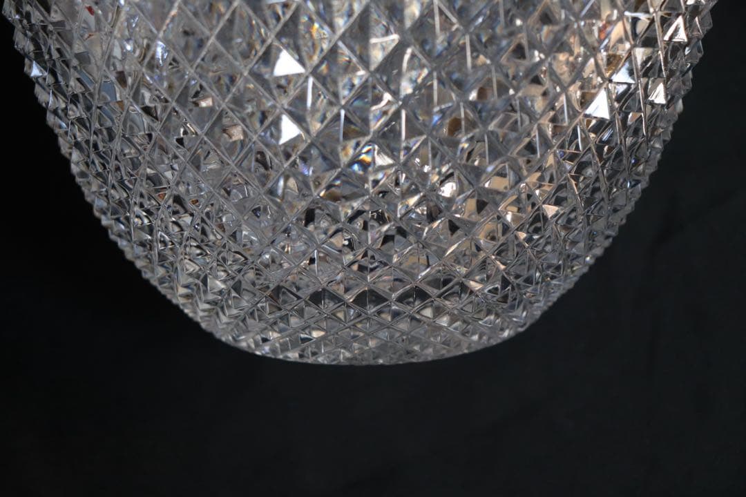 NGL クリスタル　カットガラス花瓶　送料込み251023