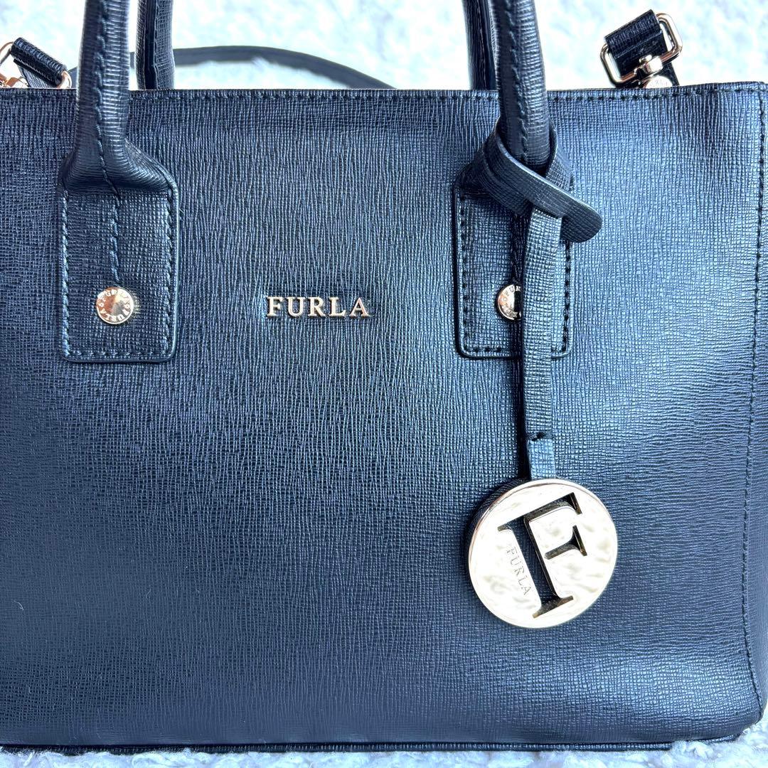 美品【FURLA フルラ】ハンドバッグ ショルダーバッグ 2wayバッグ レザー