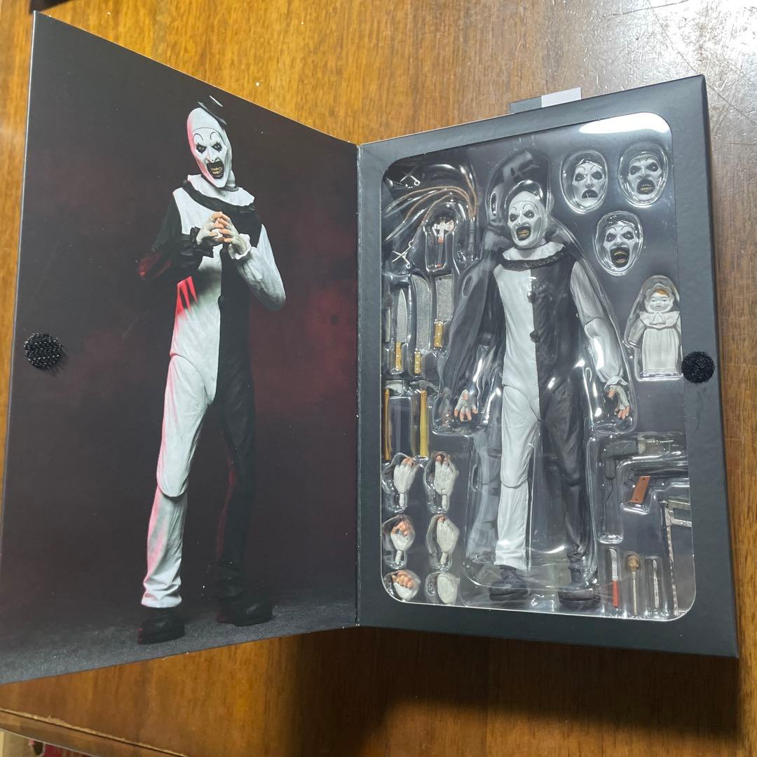 【新品】ネカTerrifier Art the Clown アクションフィギュア