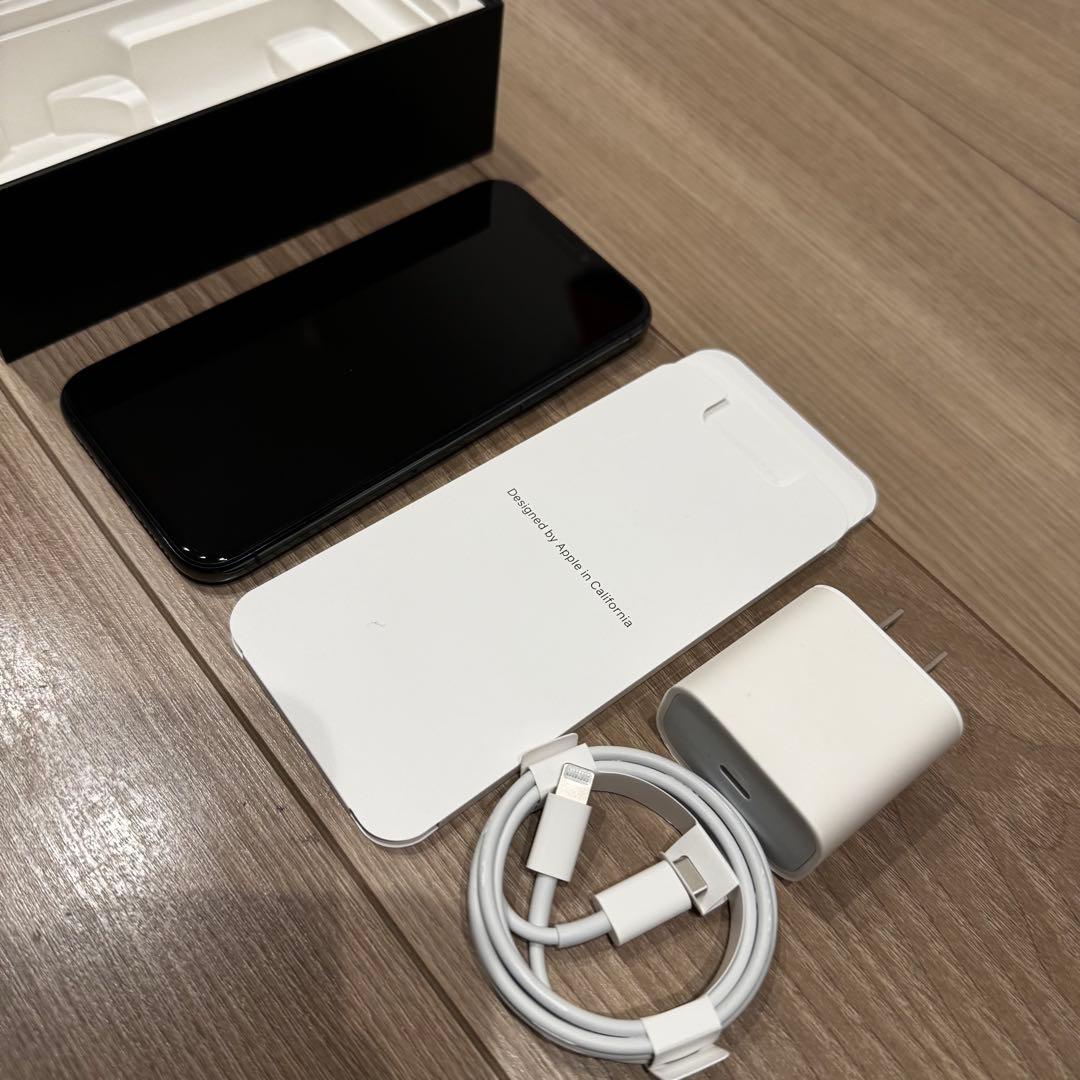 iPhone11 Pro 本体 ミッドナイトグリーン　Simフリー