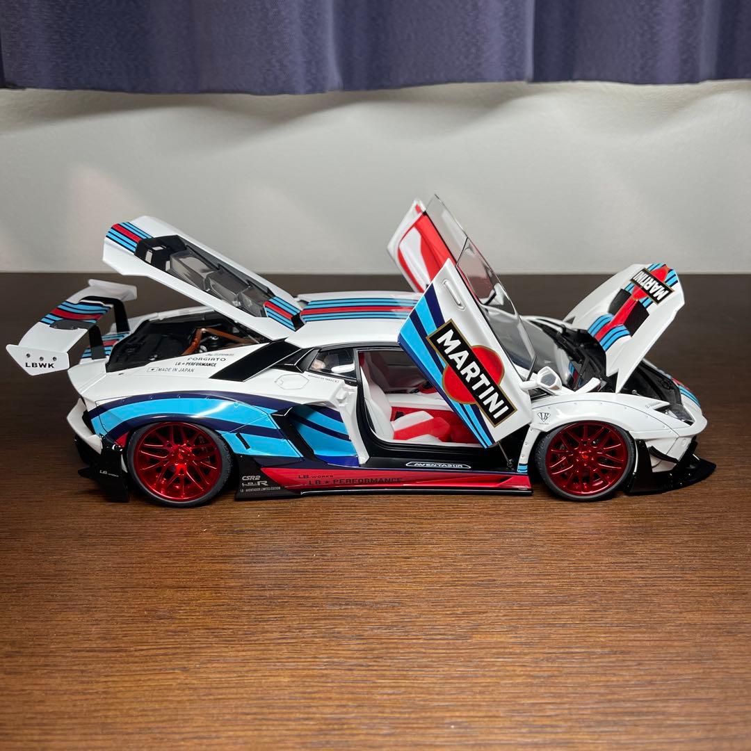 AUTOart LB-WORKS ランボルギーニアヴェンタドール　1/18
