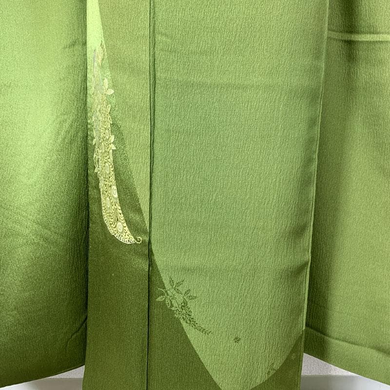 508z38〇山本寛斎 振袖 くすみ黄緑 孔雀 シンプル〇成人式 結婚式