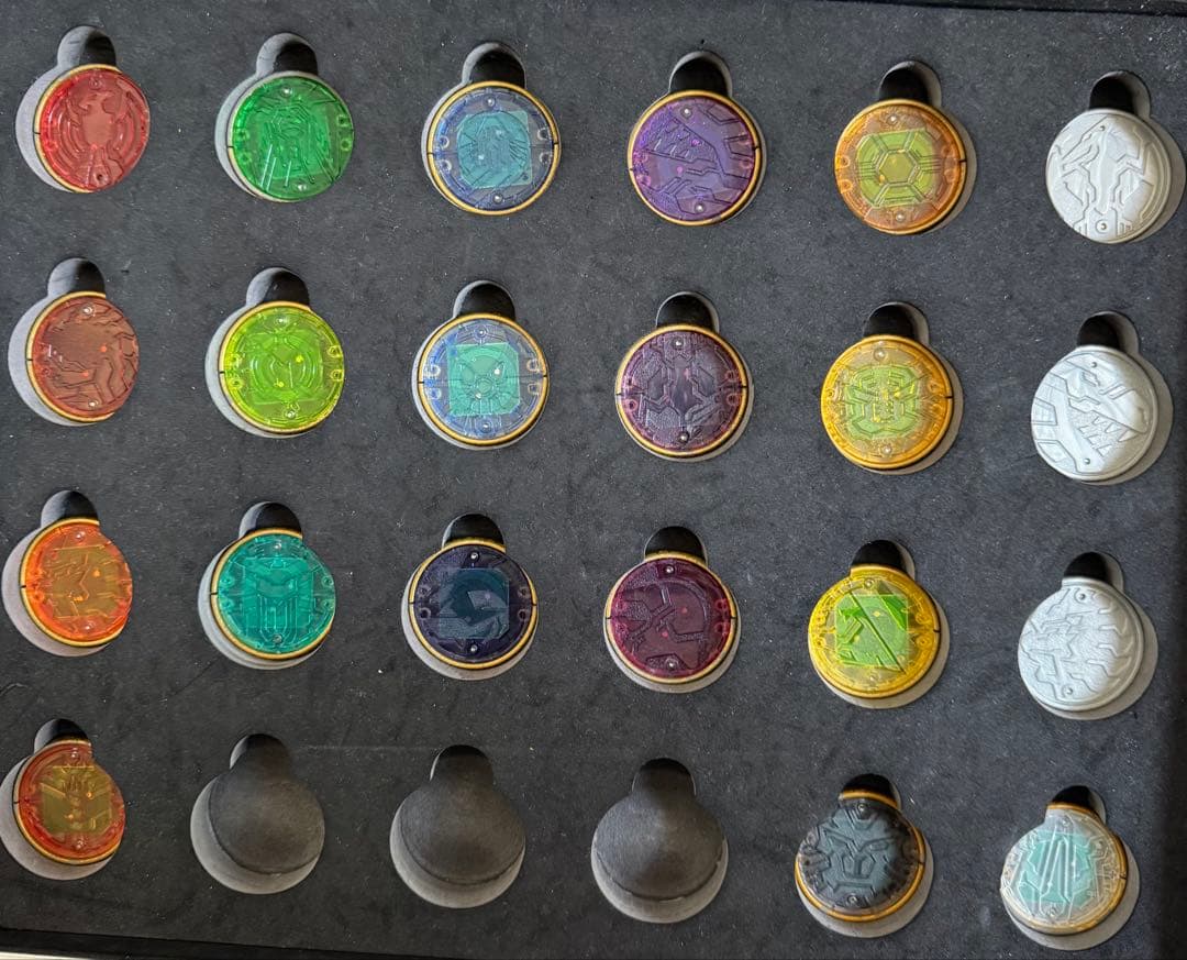 動作確認済み　仮面ライダーオーズ メダル21枚、変身ベルト、アタッシュケース付き