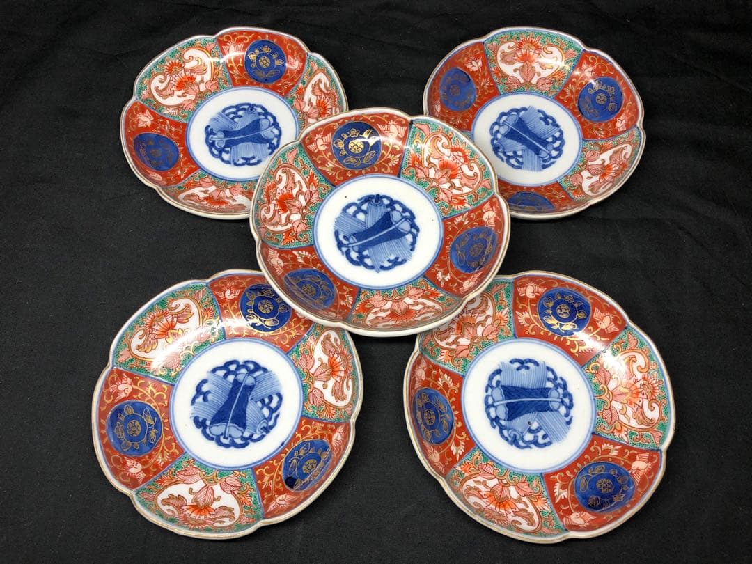 大聖寺伊万里　金襴手皿　五客