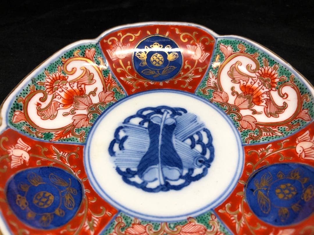 大聖寺伊万里　金襴手皿　五客