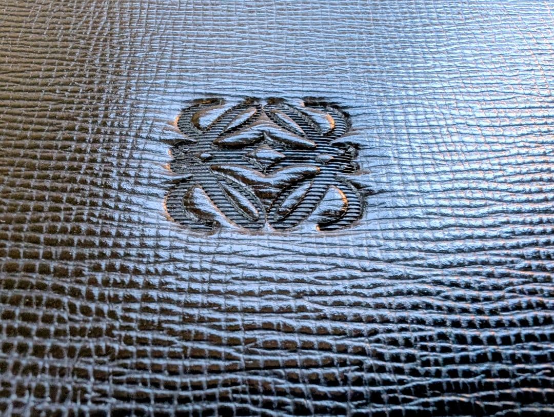 美品未使用〈LOEWEロエベビジネスバッグ アナグラム ブラックレザー〉