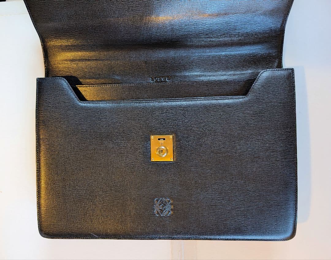 美品未使用〈LOEWEロエベビジネスバッグ アナグラム ブラックレザー〉