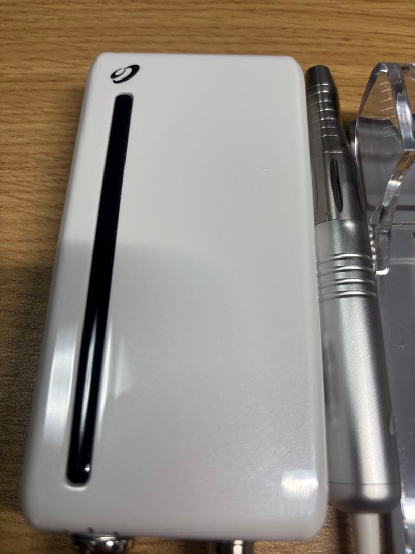 シャレドワ　ケビン　ネイルマシーン　ホワイト 充電器付き