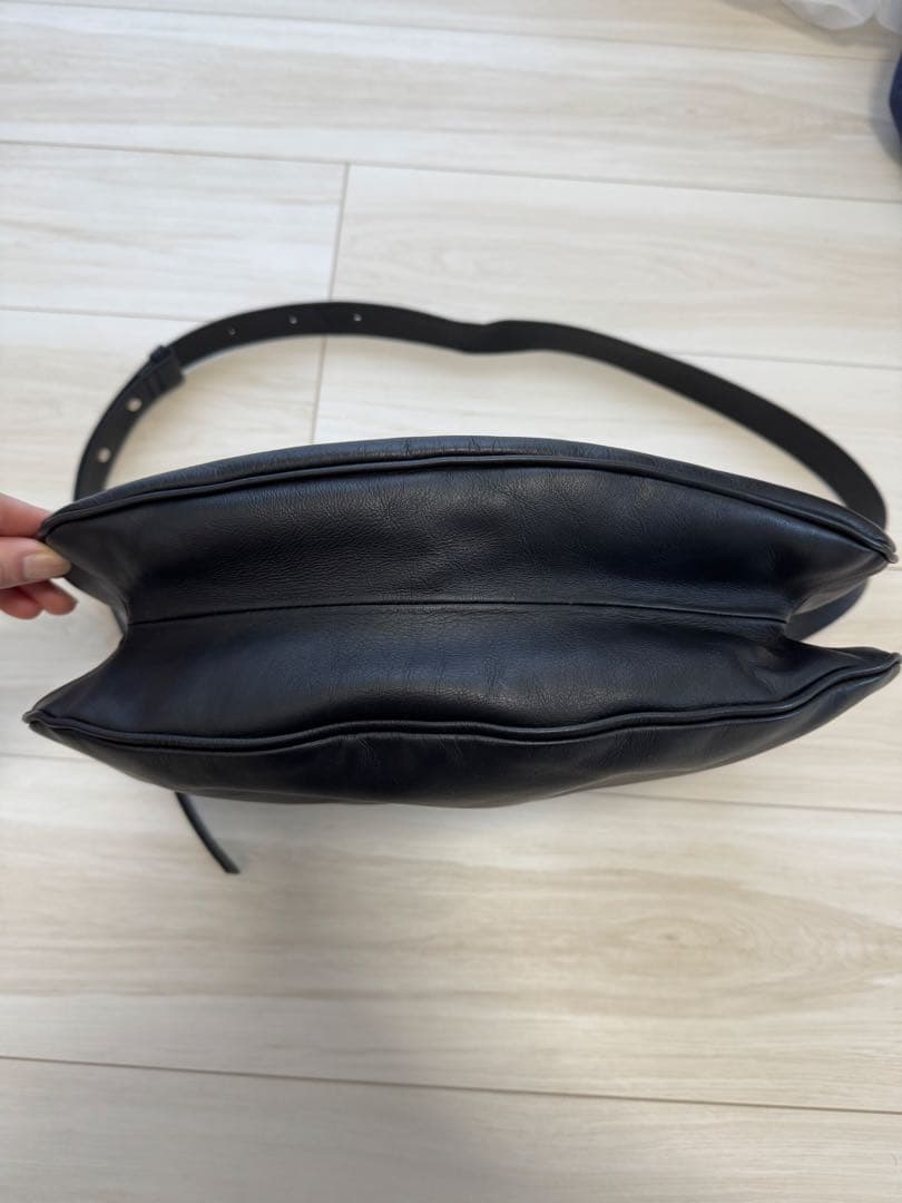 【イアパピヨネ】スワローマチショルダーバッグ