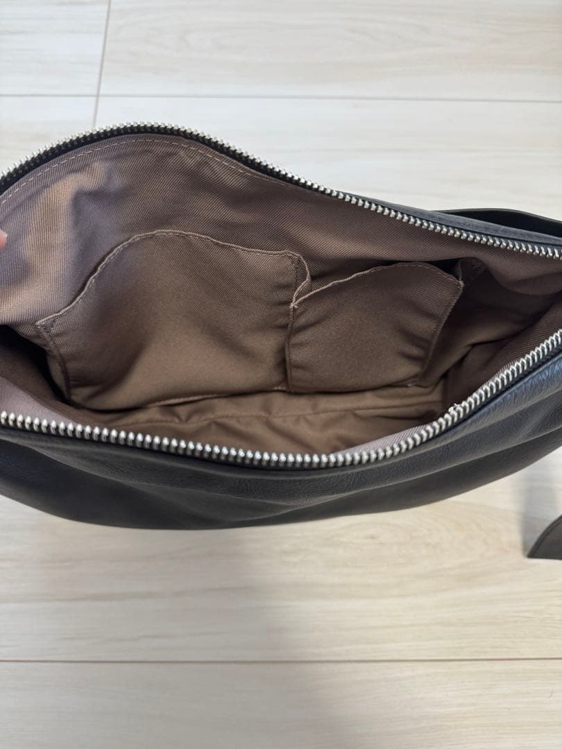 【イアパピヨネ】スワローマチショルダーバッグ