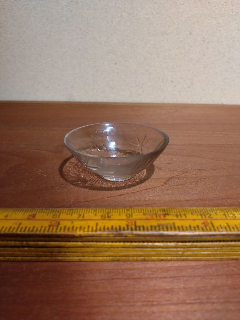 明治大正ガラス 星形菊花紋 盃