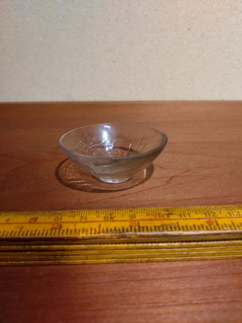 明治大正ガラス 星形菊花紋 盃