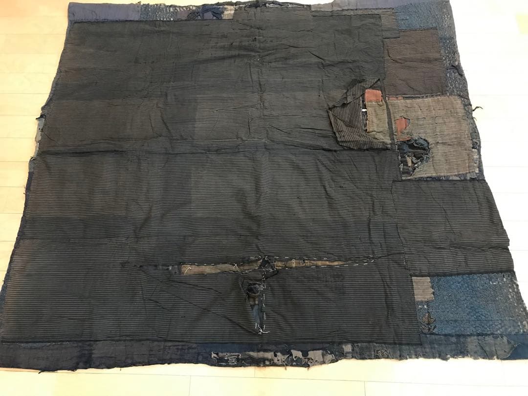 襤褸　時代　146×162 cm