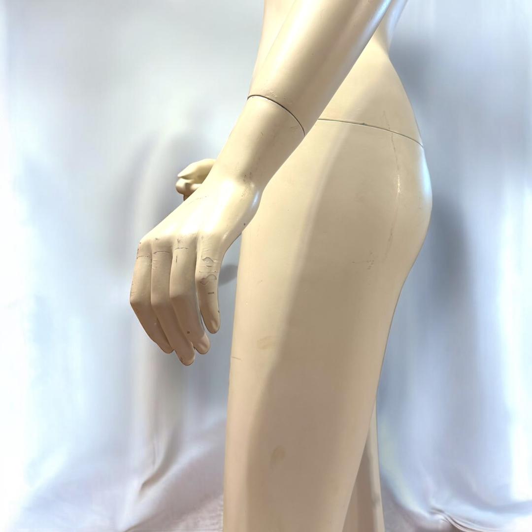 ☆ レディースマネキン 全身 土台付 上下分割可 腰受けベース付 高さ180cm