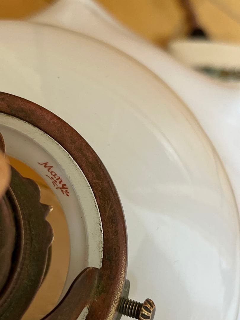 2つセットイマンマニーローズ　フリルミルクガラス　シェードランプ　Many 薔薇