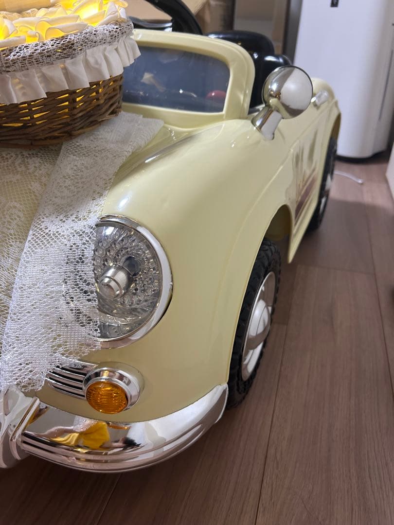 リングガール　リングボーイ　ラジコンカー　子ども　乗り物　車