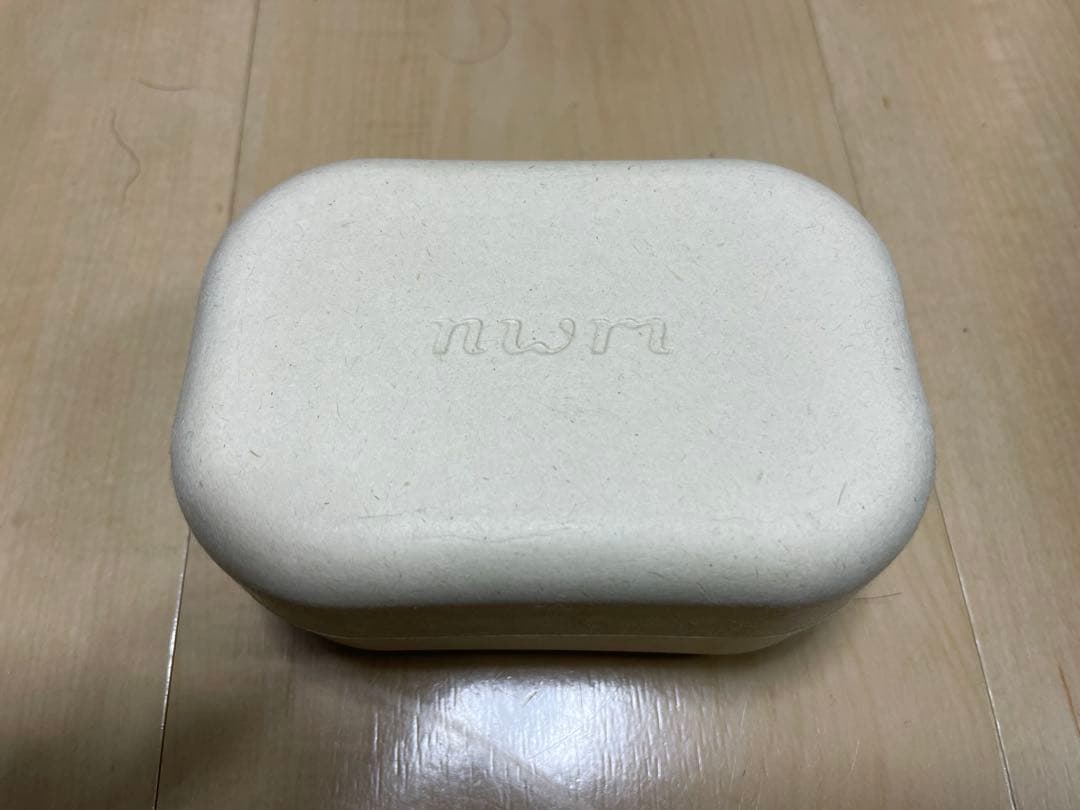 nwm (ヌーム)オープンイヤー型 完全ワイヤレス イヤホン　モスグリーン