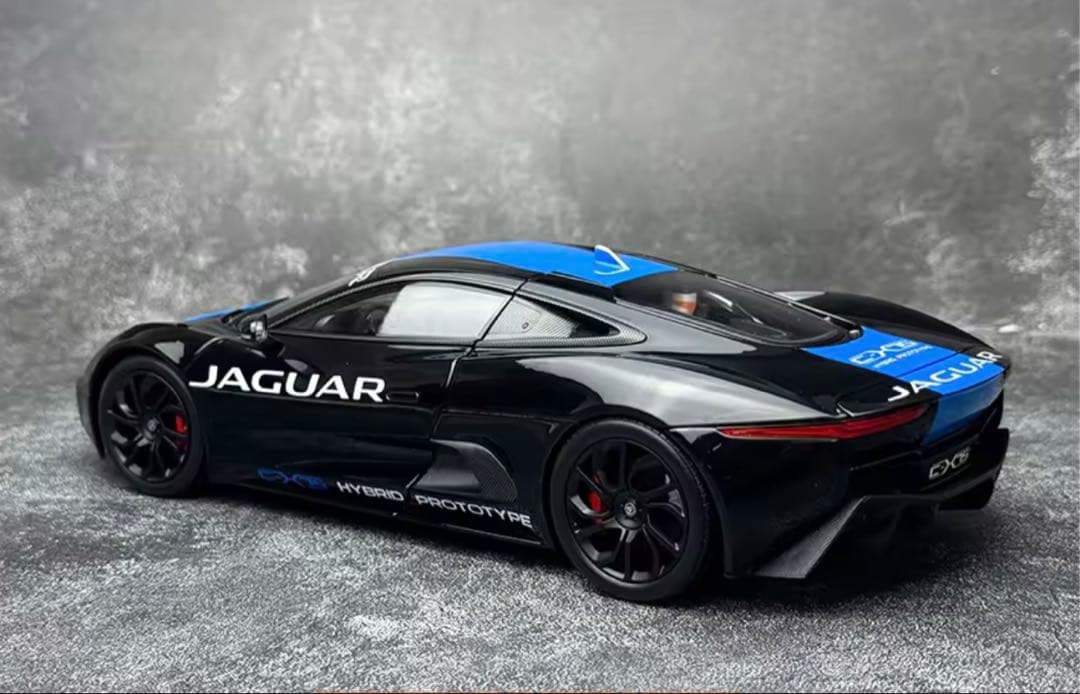 自動車 Jaguar Diecast 1/18 CX75 Sports car