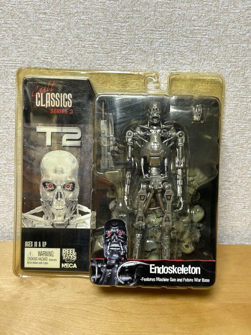 ネカ NECA　ターミネーター　T-800　エンドスケルトン