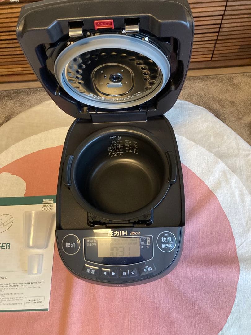 TIGER 圧力IH炊飯器 ブラック