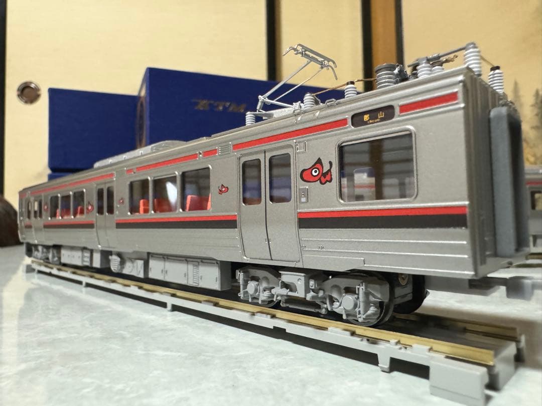 新品未走行　カツミ 719系磐越西線あかべぇ色　2両セット
