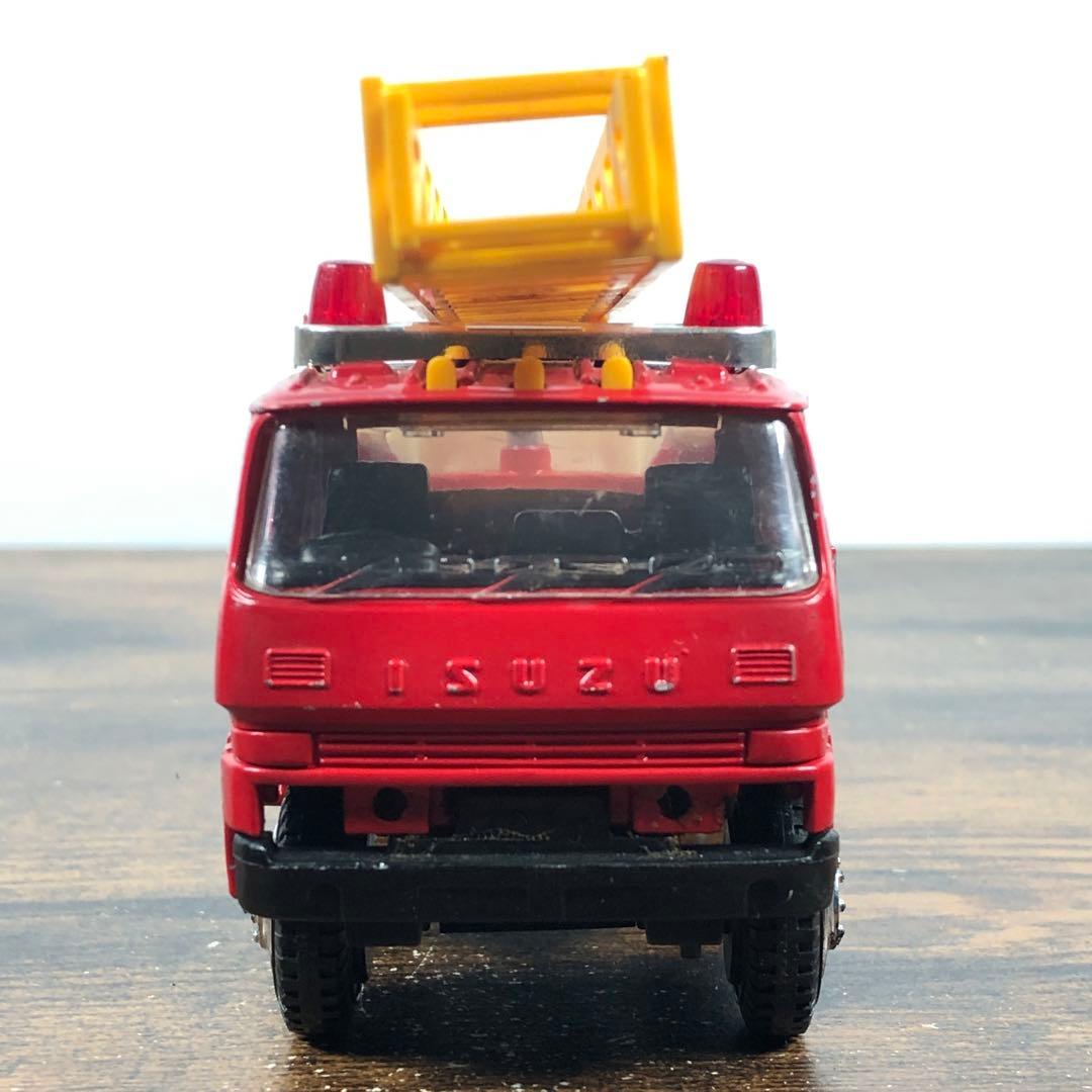 ヨネザワ ダイヤペット いすゞ 梯子消防車 1/40 日本製 希少 レア