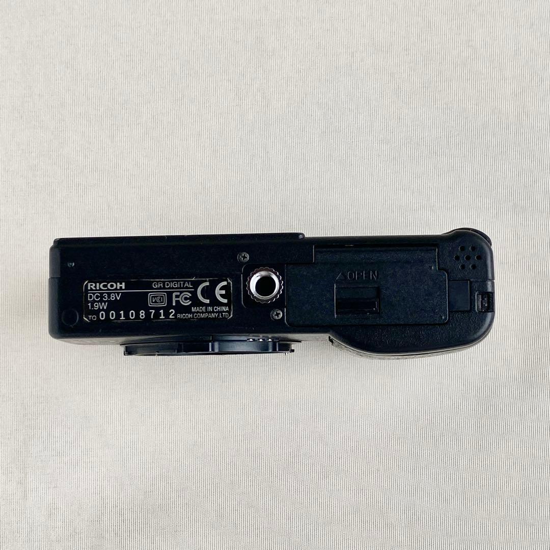 RICOH GR DIGITAL コンデジカメラ【ジャンク品】