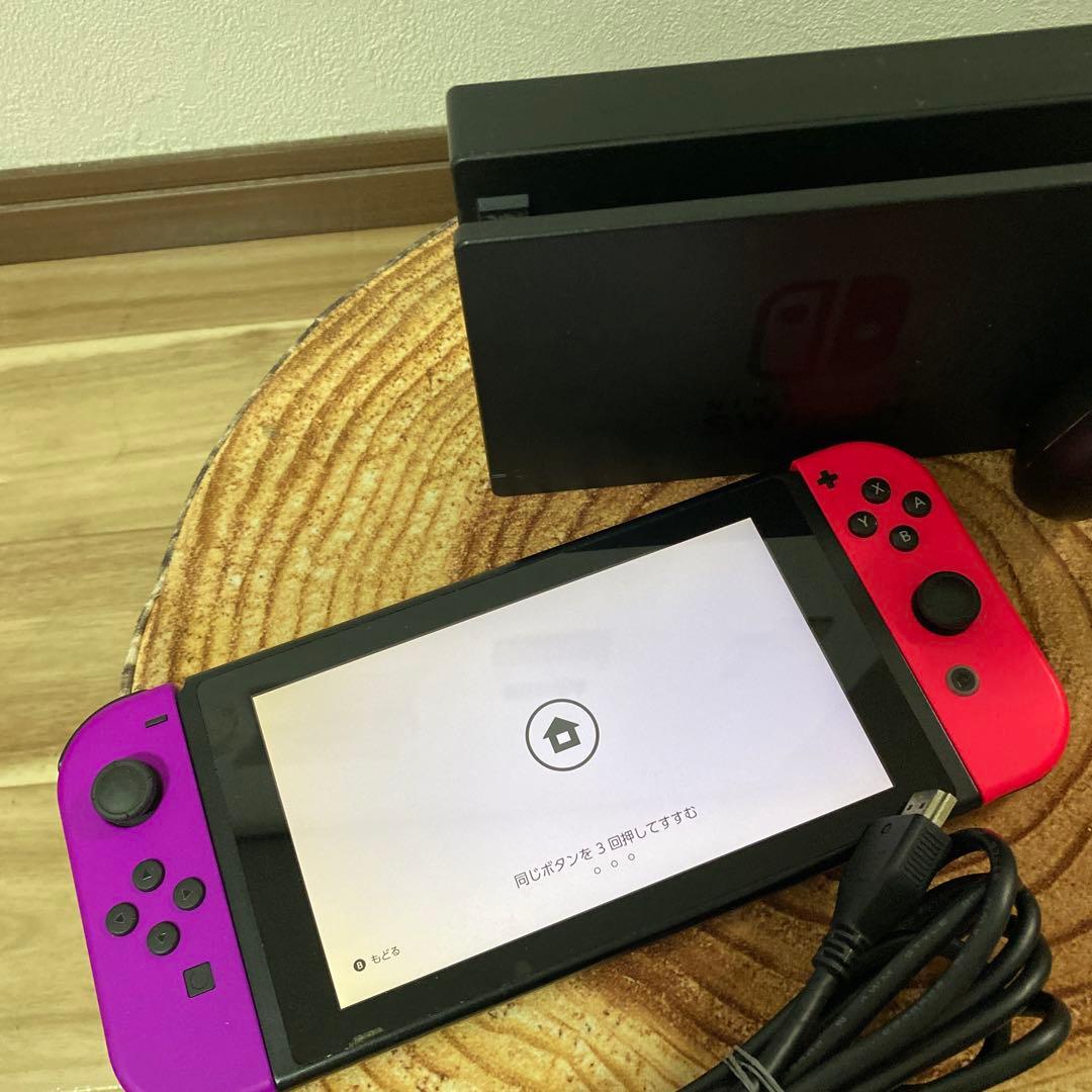 Nintendo Switch ニンテンドースイッチ本体　PPL/PNK箱無し
