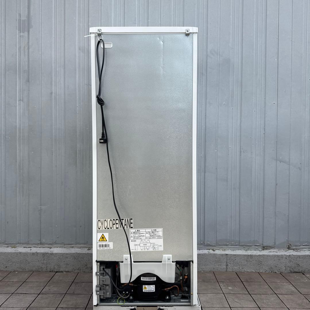 送料込 YAMADA SELECT 2022年製 冷蔵庫 156L スリムタイプ