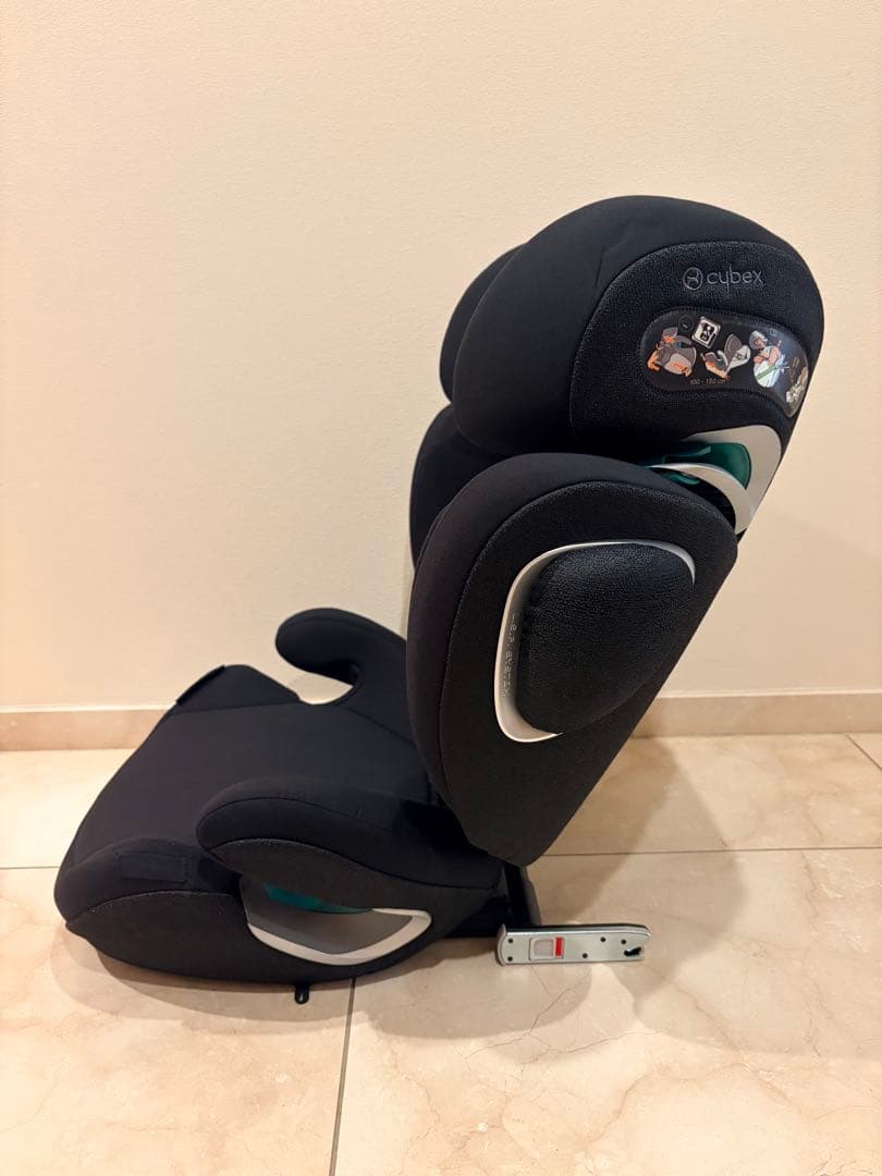 Cybex ジュニアシート SOLUTION Z I-FIXブラック